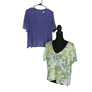 We The Free Distressed Mine Tie Dye Tee Shirt Lot of 2 1 Purple 1 Green XS 50-10